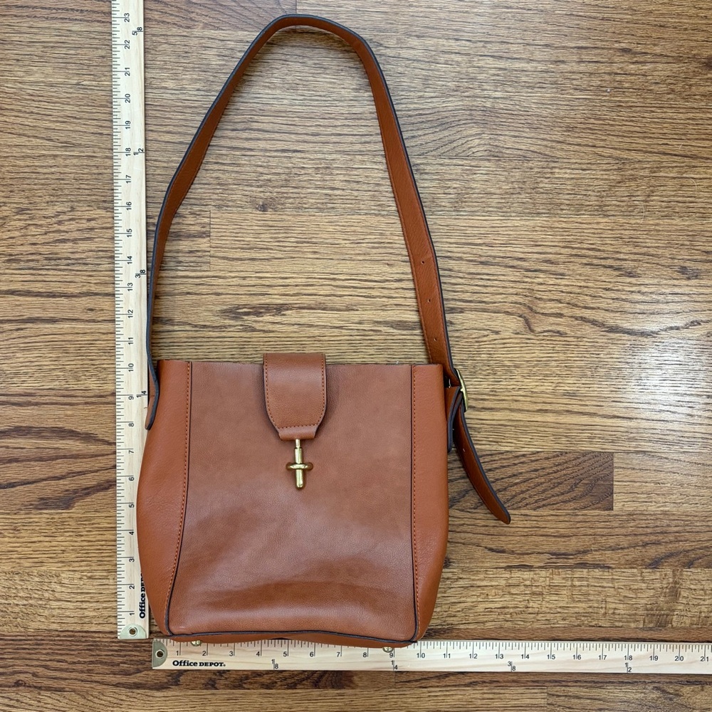 Vegan Leather Bucket Shoulder Bag - Picture 6 of 9